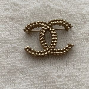 Chanel CC Logo Brush Gold Finish Pin